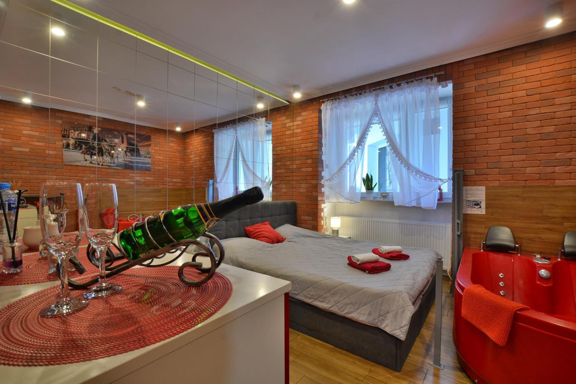 Jacuzzi Apartment Red Krakow Bagian luar foto
