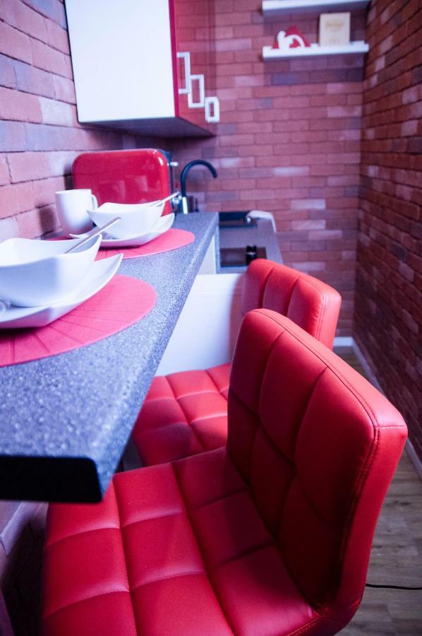 Jacuzzi Apartment Red Krakow Bagian luar foto