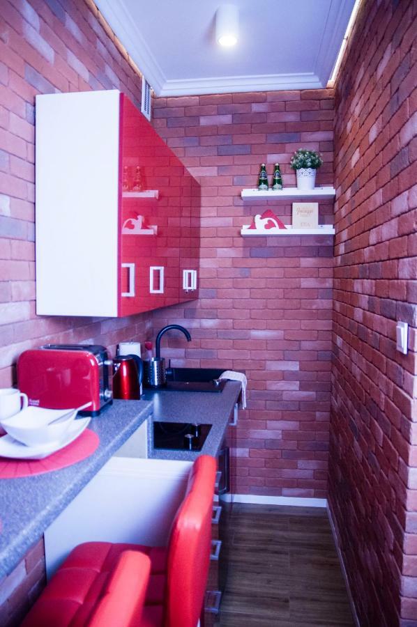 Jacuzzi Apartment Red Krakow Bagian luar foto